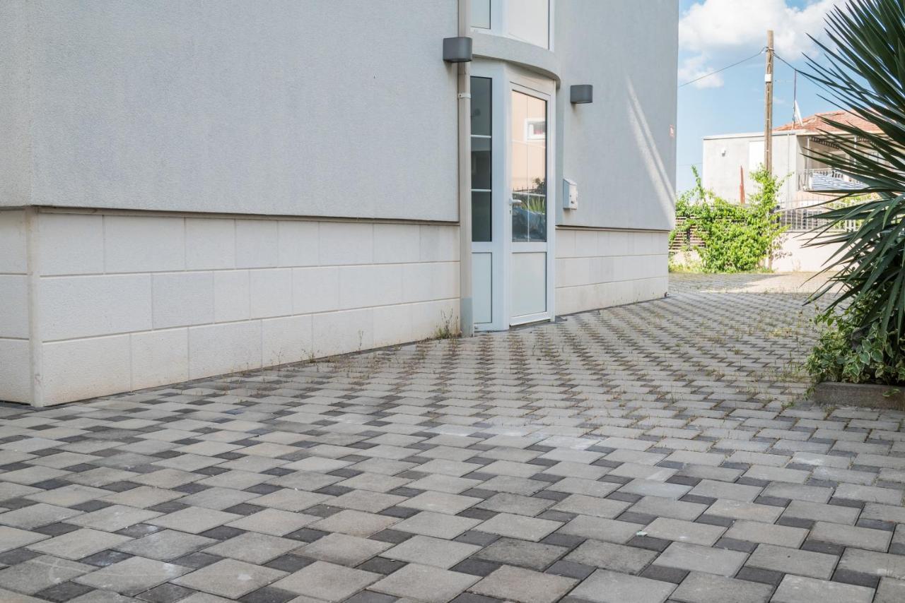 Vdl Apartments Trogir Exterior foto